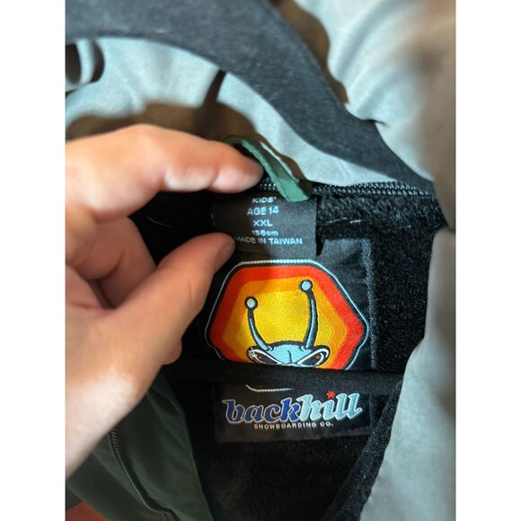 Backhill Snowboarding Co. Jacket – Kids XXL (Age 14) Colorblock Retro Ski Coat - Picture 3 of 5